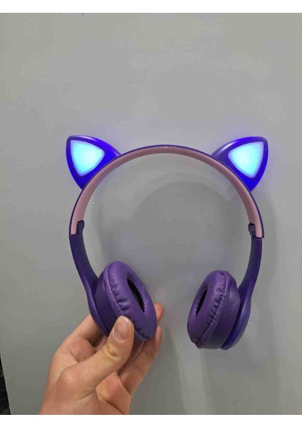 P47M Işıklı Kedi Kulak Rengarenk Bluetooth Kulak Üstü Kulaklık