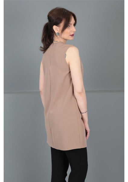 Sıfır Yaka Kolsuz Bluz-Taş indirimleri