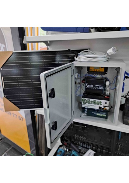 Güneş Paneli Seti Aydınlatma Tv Telefon Şarj Paketi 300 Watt