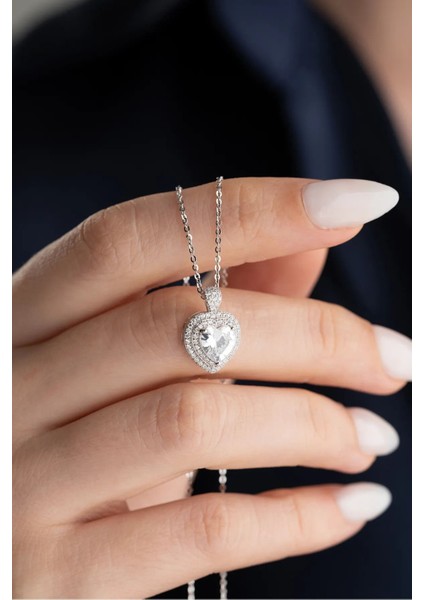 Işıklı Kutuda 925 Ayar Gümüş Kalp Kolye fiyatları