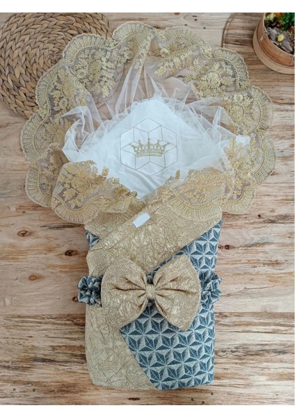 Miraylife Yenidoğan Ultralüks Piramit Desenli Güpürlü Bebek Battaniyesi Kundak