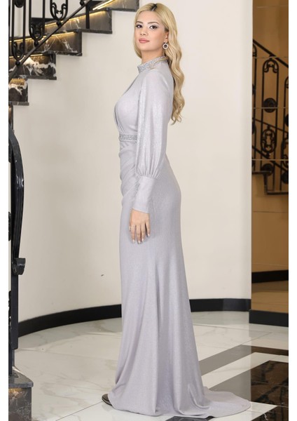 Hürrem Kuyruklu Taşlı Tesettür Abiye Gri modelleri