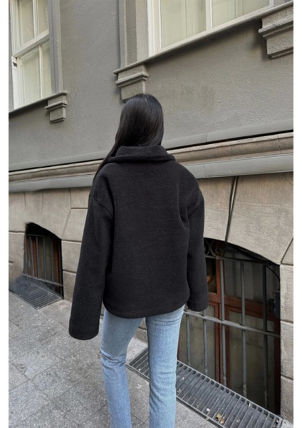 Yün Crop Kaban
