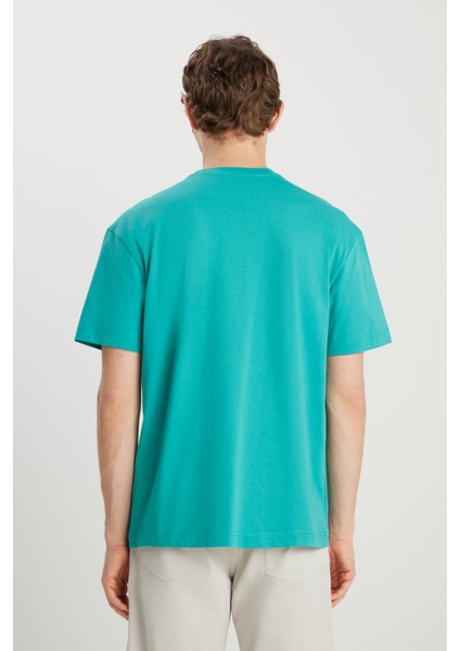 %100 Pamuk Relaxed Fit Geniş Kesim Minimal Logo Yeşil Tişört indirimleri