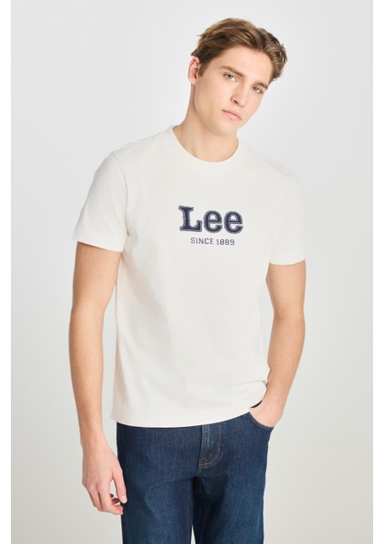 %100 Pamuk Regular Fit Normal Kesim Aplikeli Ekru Tişört