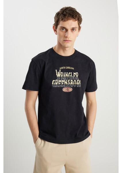 %100 Pamuk Relaxed Fit Geniş Kesim Big Logo Siyah Tişört fiyatları