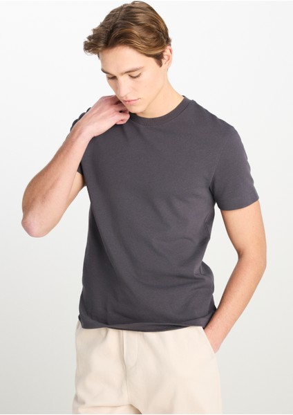 %100 Pamuk Relaxed Fit Geniş Ksim Bisiklet Yaka Antrasit Basic Tişört fiyatları
