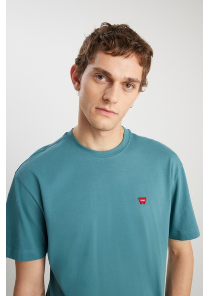 %100 Pamuk Relaxed Fit Geniş Kesim Minimal Logo Lacivert Tişört fırsatları