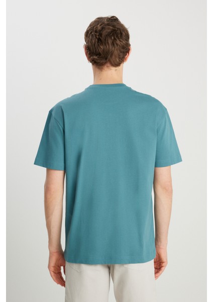 %100 Pamuk Relaxed Fit Geniş Kesim Minimal Logo Lacivert Tişört indirimleri