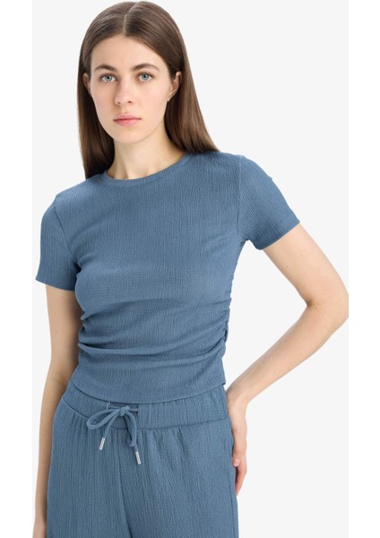 Slim Fit Dar Kesim Bisiklet Yaka Bürümcük Kısa Kollu Tişört E0991AX25SP modelleri