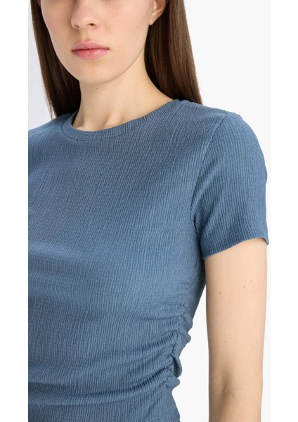 Slim Fit Dar Kesim Bisiklet Yaka Bürümcük Kısa Kollu Tişört E0991AX25SP indirimleri