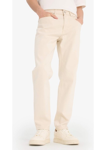 Slim Tapered Fit Dar Kalıp Normal Bel Daralan Paça Jean Pantolon C9743AX25SP fırsatları