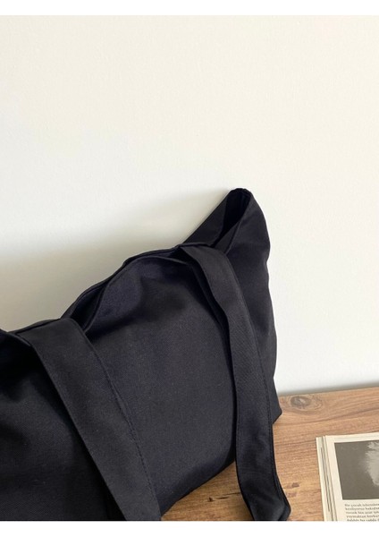 Siyah Kanvas Çanta, Su Geçirmez Kumaş, El, Kol ve Omuz Taşıma Rahatlığı fırsatları