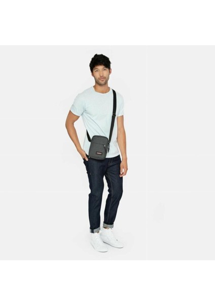 The One Black Denim Mini Askılı Çanta Siyah EK04577H indirimleri