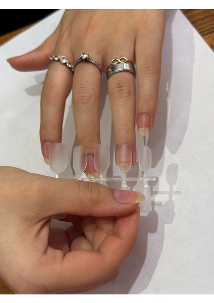 100 Adet Jel Tips XSMALL Beden OVAL KISA Takma Tırnak Seti Özel Kutuda ve Yapıştırıcı Hediyeli