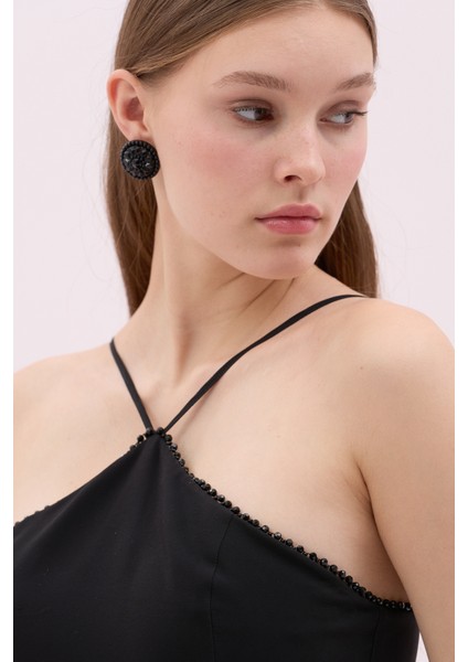 Halter Yaka Boncuklu Maksi Boy Elbise Siyah Y2511323_001 fırsatları