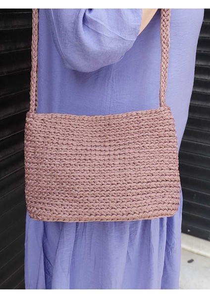 El Örgüsü Kahverengi Şık Çanta, Renkli Detaylar ile Zarif ve Kullanışlı Tasarım fiyatları