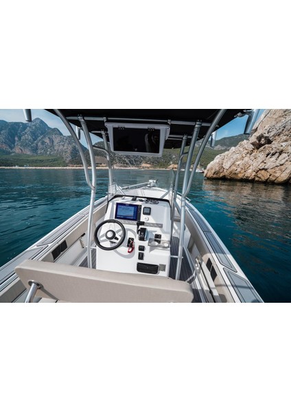 Ocean 660 Balıkçı ve Hız Teknesi