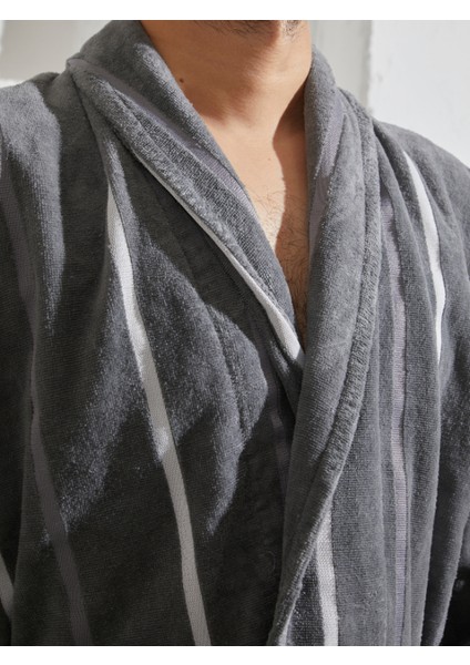 %100 Pamuk Kapşonlu Özel Tasarım Ekstra Yumuşak Çizgili Bornoz indirimleri