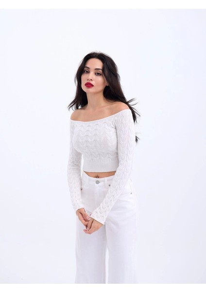 42241 Triko Kayık Yaka Cropekru fiyatları