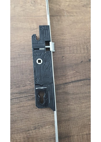 35/85 160 cm Barel Delikli Kilitlemeli Pvc Pimapen Kapı Ispanyoleti