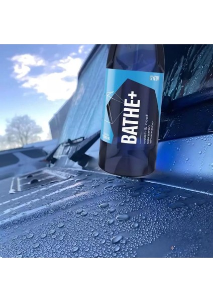 Gyeon Q²m Bathe+ Plus Seramik Bazlı Ph Nötr Cilalı Oto Şampuanı 1000 ml -Su Itici Araç Yıkama Köpüğü modelleri