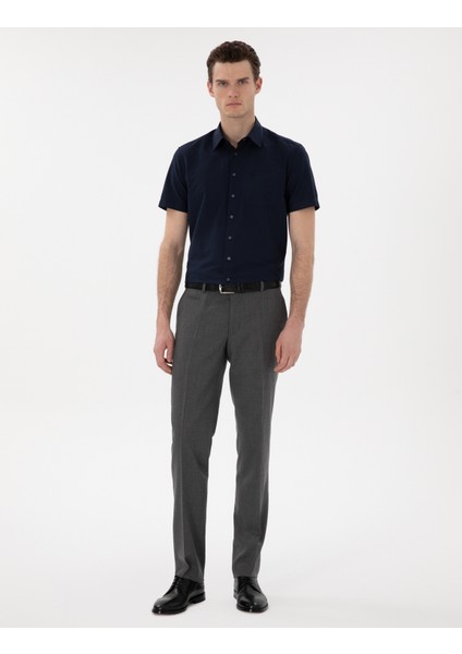 Erkek Lacivert Basic Regular Fit Kısa Kollu Cepli Gömlek 50307003-VR033