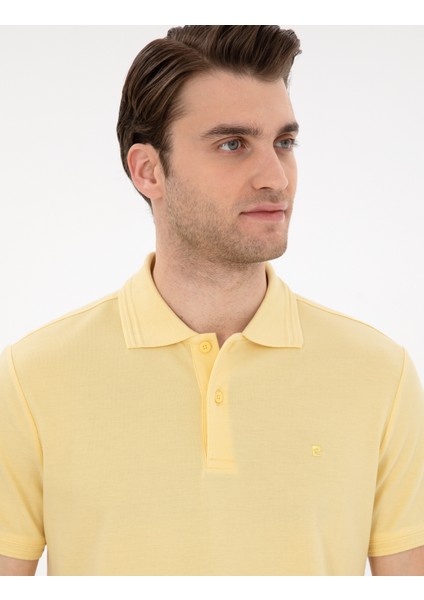 Erkek Açık Sarı Slim Fit %100 Pamuk Polo Yaka Basic Tişört 50306448-VR004