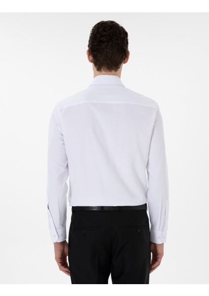 Erkek Beyaz Regular Fit Armürlü Uzun Kollu Gömlek 50303376-VR013