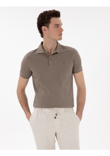 Erkek Koyu Vizon Slim Fit %100 Pamuk Polo Yaka Basic Tişört 50306448-VR241