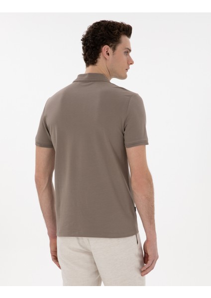 Erkek Koyu Vizon Slim Fit %100 Pamuk Polo Yaka Basic Tişört 50306448-VR241 indirimleri