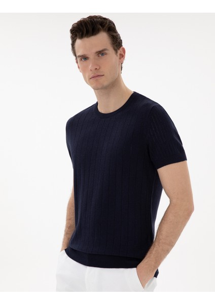 Erkek Lacivert Keten Karışımlı Regular Fit Bisiklet Yaka Triko Tişört 50305992-VR033 modelleri