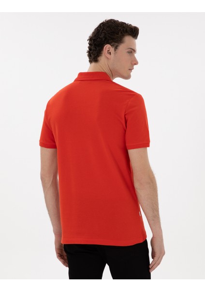 Erkek Kırmızı Slim Fit Kıvrılmaz Polo Yaka Basic Tişört 50302561-VR030 indirimleri