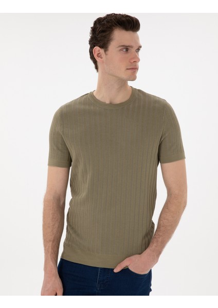 Erkek Haki Slim Fit Bisiklet Yaka Triko Tişört 50305991-VR027 modelleri