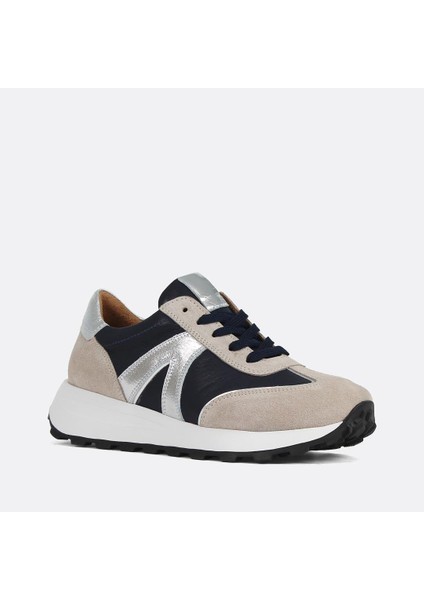 Kadın Bej Lacivert Bağcıklı Süet Deri Sneaker