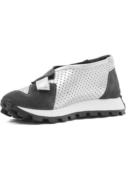 Kadın Gri Süet Gümüş Deri Sneaker fırsatları