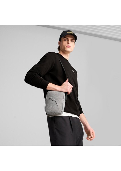 Gri Renkli Hafif Spor Çantası, Unisex, Taşıma Kolay, Polyester Materyal fiyatları