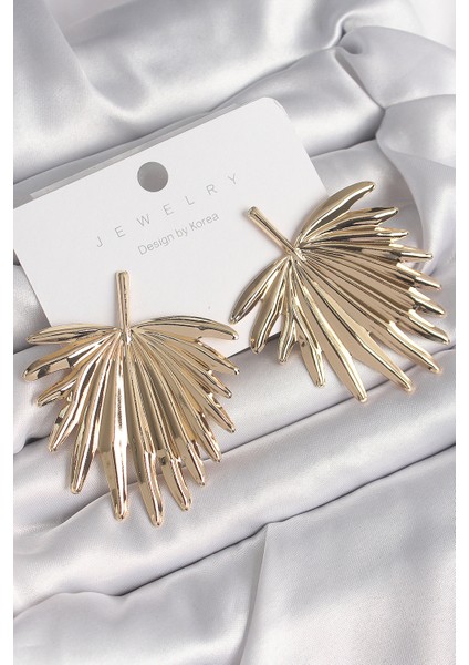 Pirinç Gold Renk Yaprak Model Kadın Küpe
