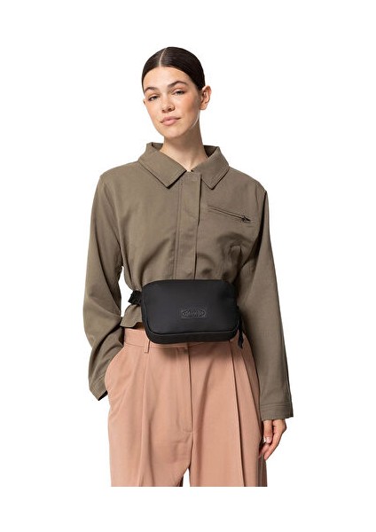 Arjan Bel Çantası EK0A5BJU1F51 Renkli fırsatları