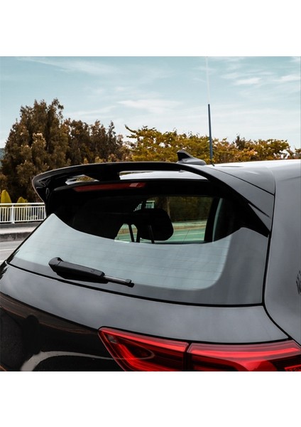 Volkswagen Golf 8 Için Spoiler Piano Black fırsatları
