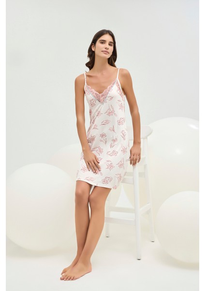 16705 Kadın Ince Askılı Gecelik modelleri