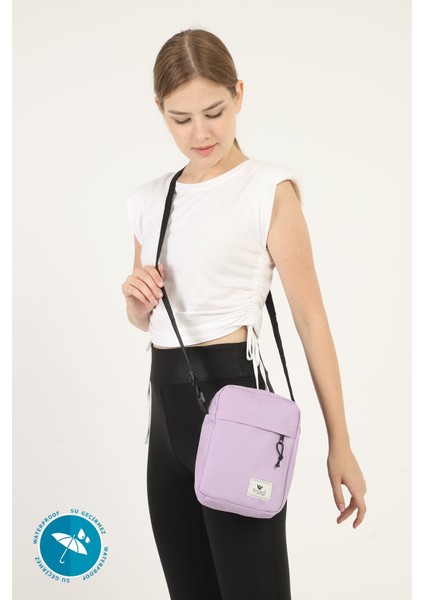 Mor çift bölmeli, fermuarlı ve ayarlanabilir askılı şık tekstil çanta modelleri