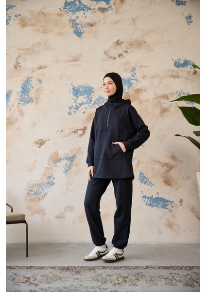 Astronot Kapüşonlu Sweat Lacivert