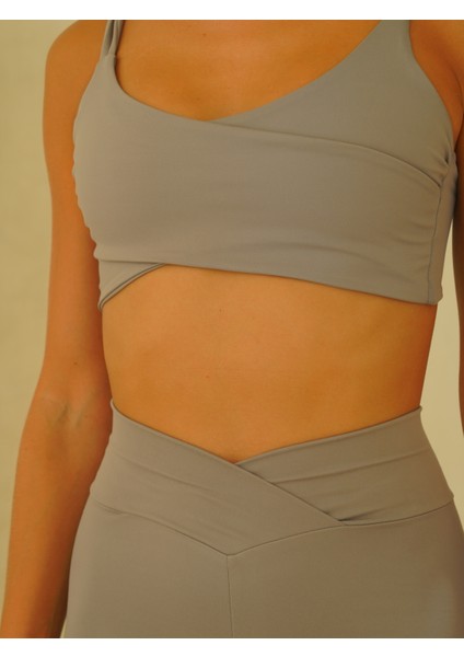 Mai Paria Çapraz Detay Spor Gri Crop