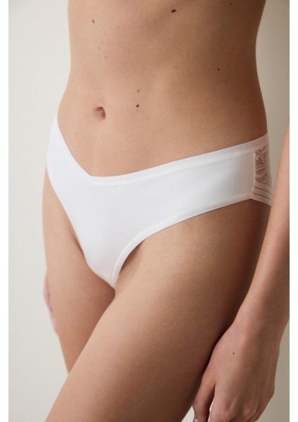 Essentials V Shape Ekru Brazilian Külot