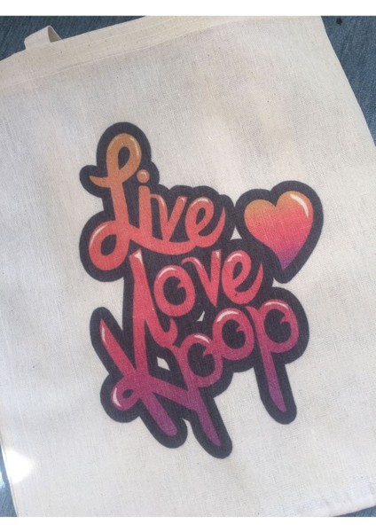 Şık bej bez çanta, pamuk malzeme, günlük ve rahat kullanım için ideal. fiyatları