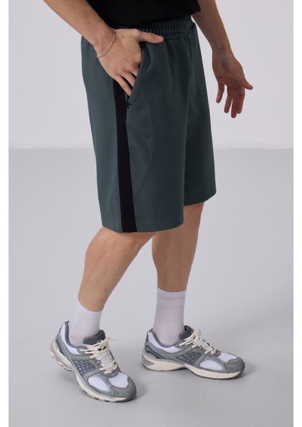 Haki Yüzeyi Dokulu Oversize Erkek Şort - 81288