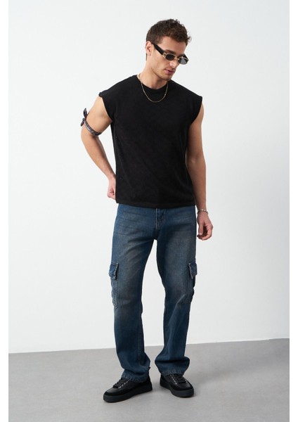 Desenli Oversize Sıfır Kol Triko Erkek T-Shirt