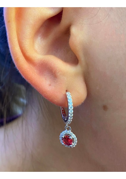 Kadın Yuvarlak Pembe Taş Model Taşlı Gümüş Küpe fiyatları