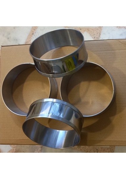Hamburger Ekmeği Pişirme Kalıbı 4 Lü 13 cm Derinlik 5 cm Paslanmaz Krom Çelik 430